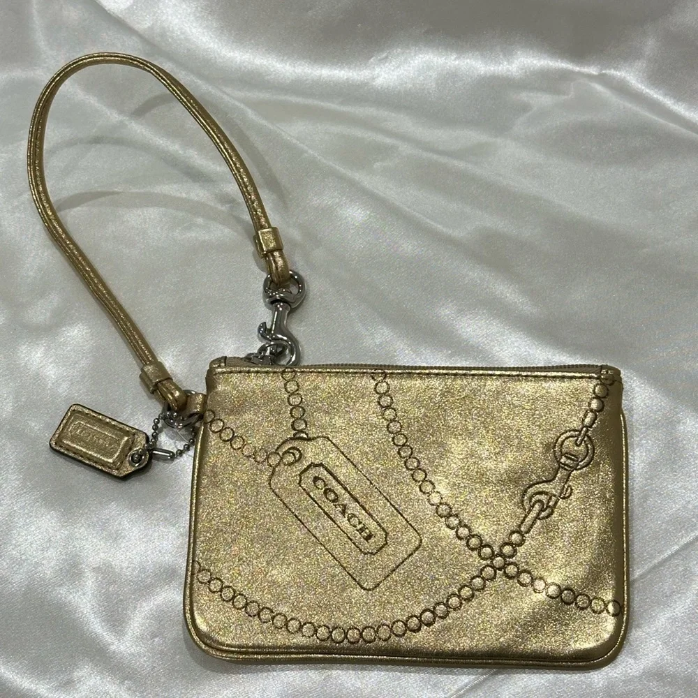 Coach Wristlet Wallet Leather Metallic Gold Chain Logo Spellout Y2K New